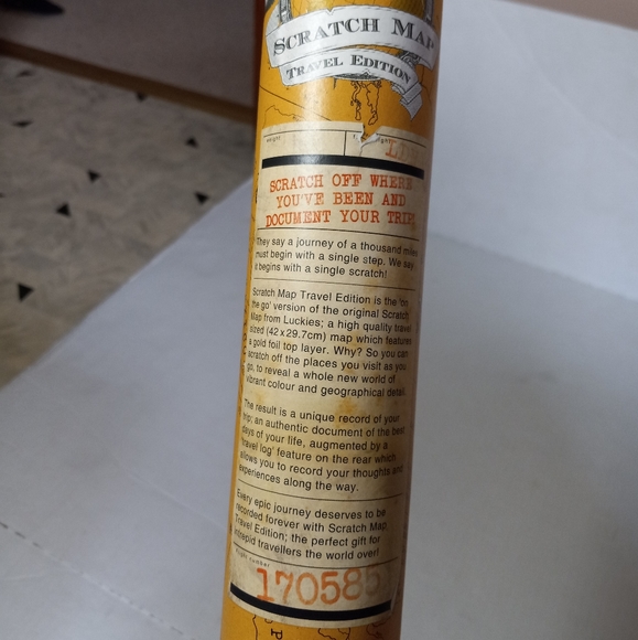 Luckies 42cm Scratch Off Map Travel Edition w/ Foil Hanging Wall Decor White NEW - Picture 12 of 12